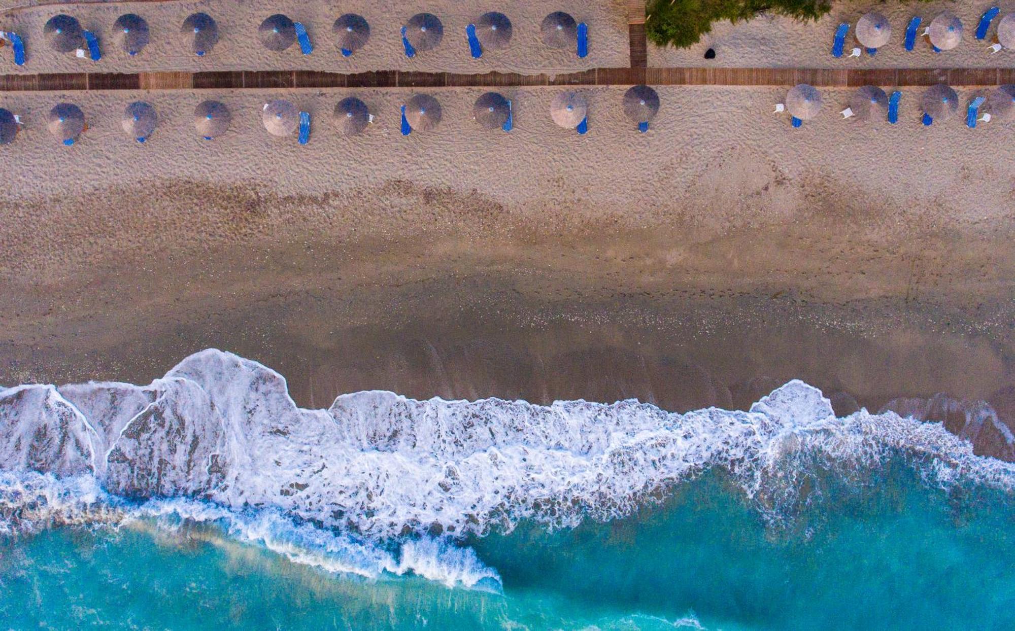Poseidon Beach Hotel 卡斯特罗西基亚 外观 照片